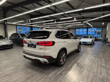 BMW X5 xDrive 45 e HUD Panorama Leder Braun