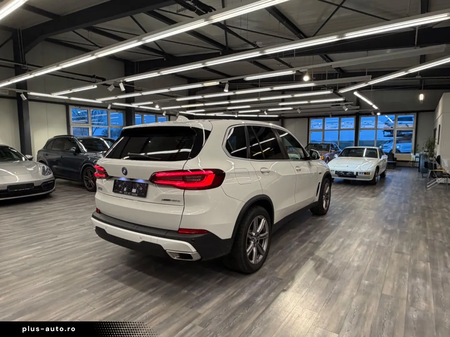 BMW X5 xDrive 45 e HUD Panorama Leder Braun