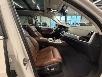 BMW X5 xDrive 45 e HUD Panorama Leder Braun