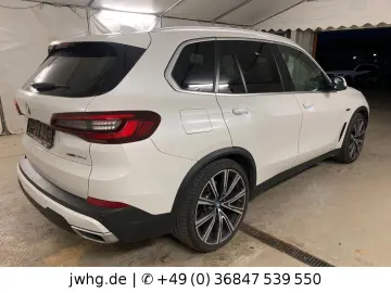 BMW X5 45e DRIVING PRO LASER 22  BOWERS&WILKINS HUD