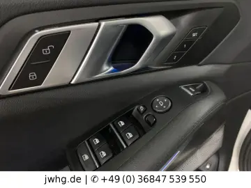 BMW X5 45e DRIVING PRO LASER 22  BOWERS&WILKINS HUD