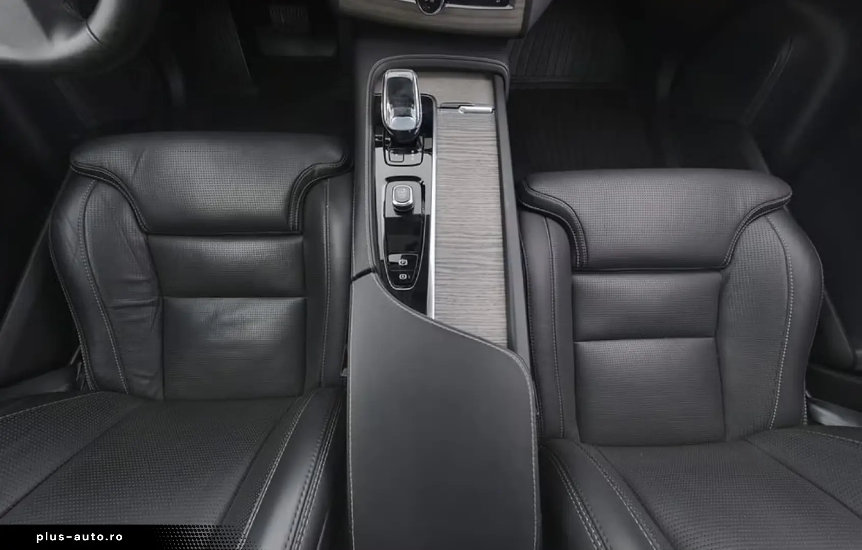 Volvo XC90 T8 Ultimate Bright B&O Perne Carlig