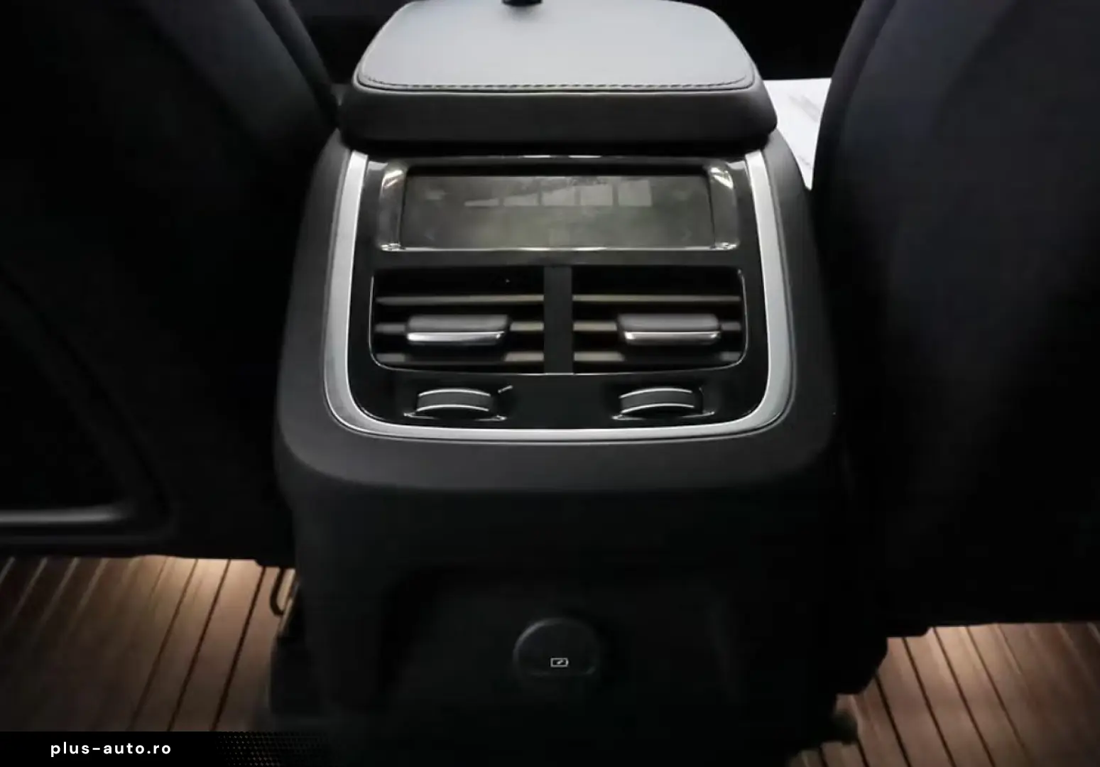 Volvo XC90 T8 Ultimate Bright B&O Perne Carlig