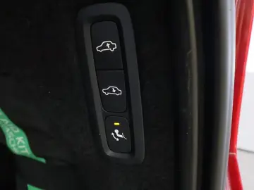 Volvo XC90 T8 Ultimate Bright B&O Perne Carlig