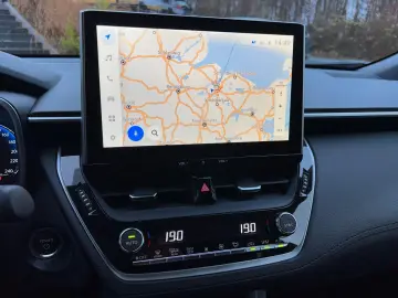 TOYOTA Corolla Cross 2.0 Hybrid