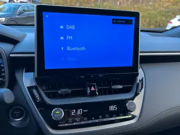 TOYOTA Corolla Cross 2.0 Hybrid