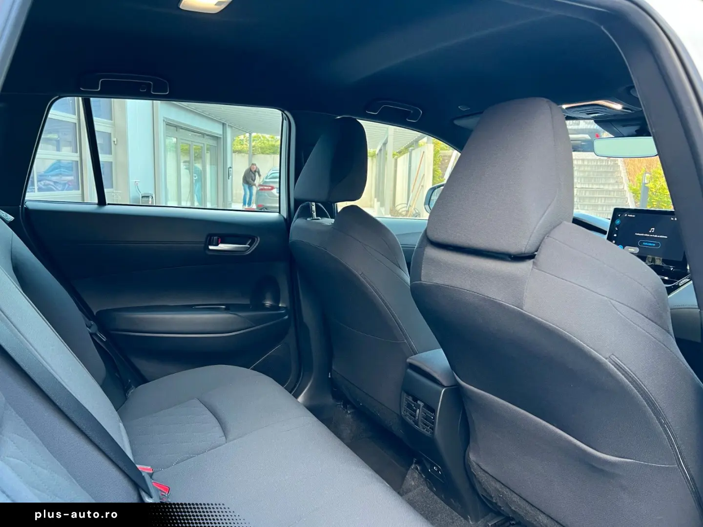 TOYOTA Corolla Cross 2.0 Hybrid