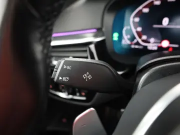 BMW 530d xDrive M Sport MHEV Aut. Laser ACC Navi AHK