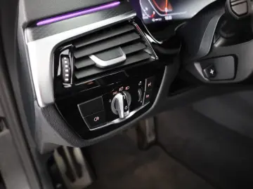 BMW 530d xDrive M Sport MHEV Aut. Laser ACC Navi AHK