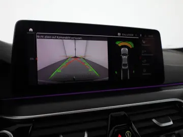 BMW 530d xDrive M Sport MHEV Aut. Laser ACC Navi AHK