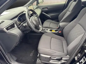 TOYOTA Corolla Cross 1.8 Comfort Hybrid