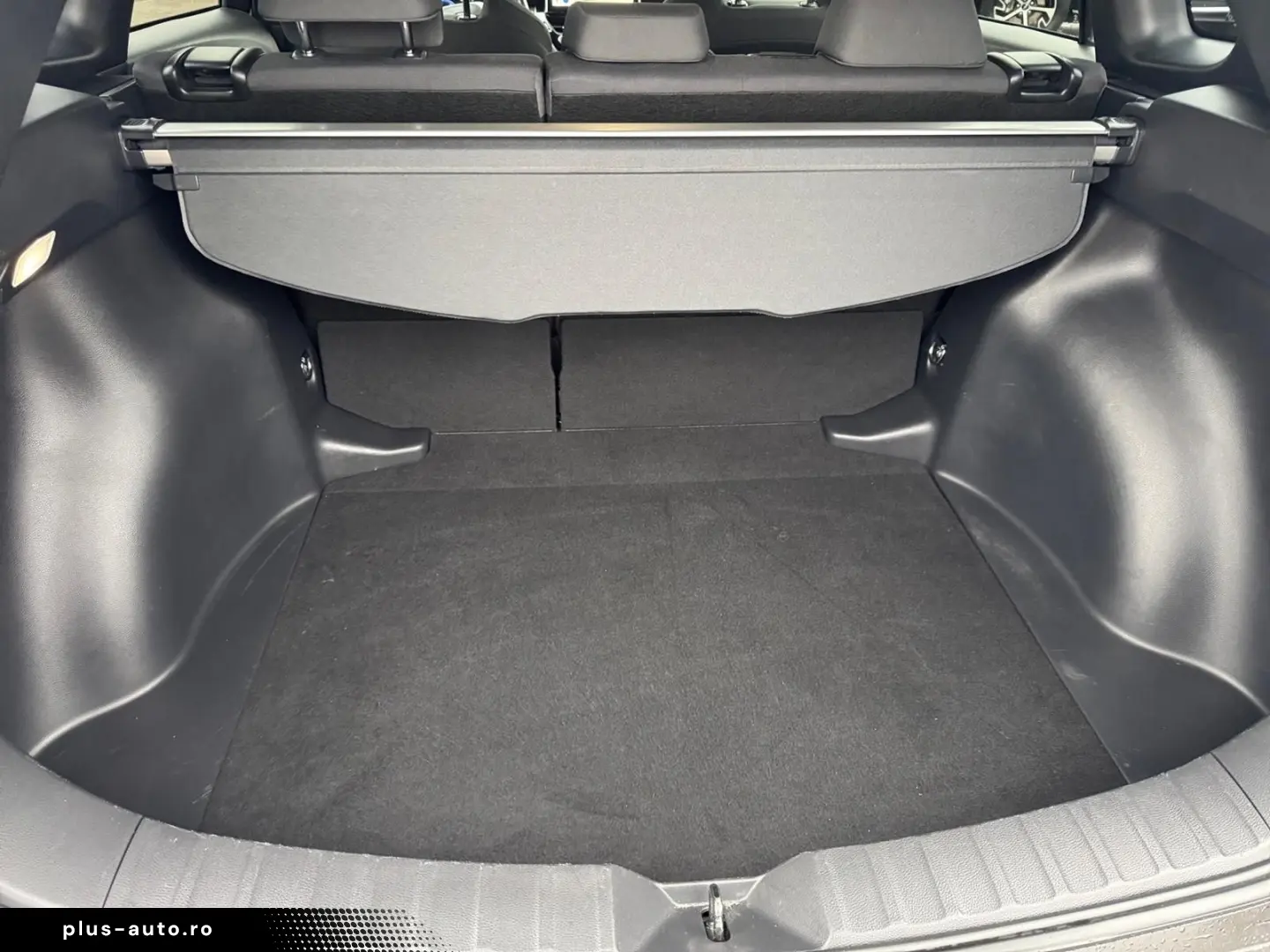 TOYOTA Corolla Cross 1.8 Comfort Hybrid