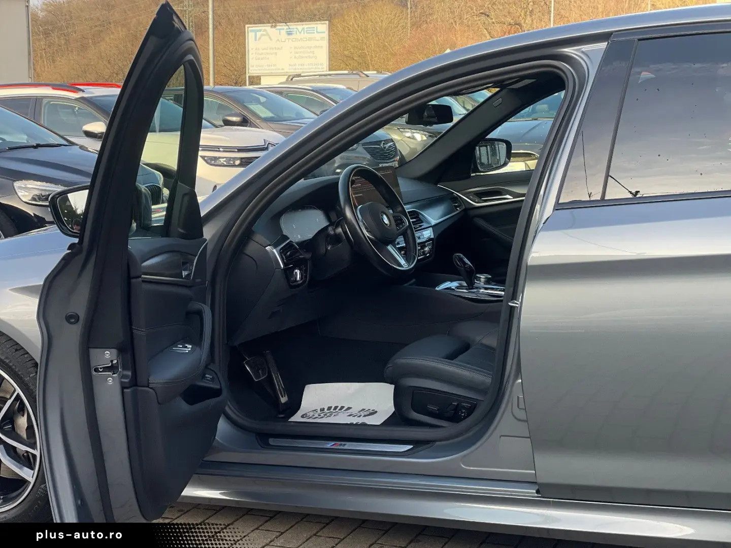 BMW 530 d xDrive M Sport 8xFach 360  Ahk Navi Leder