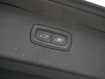 VOLVO XC90 B5 2.0 Plus Bright AWD