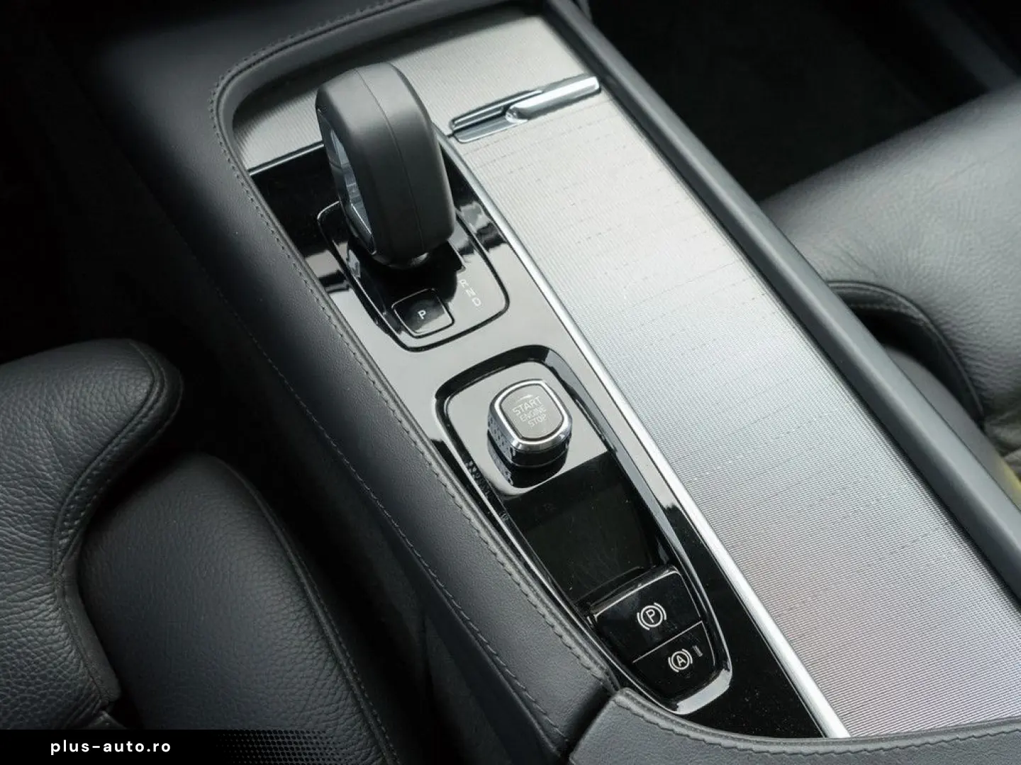 VOLVO XC90 B5 2.0 Plus Bright AWD