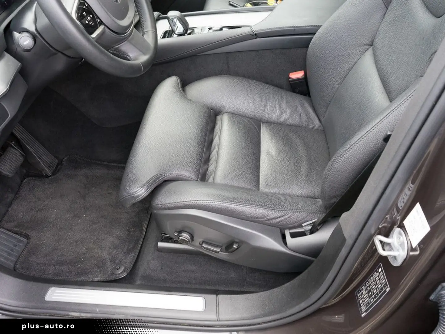 VOLVO XC90 B5 2.0 Plus Bright AWD