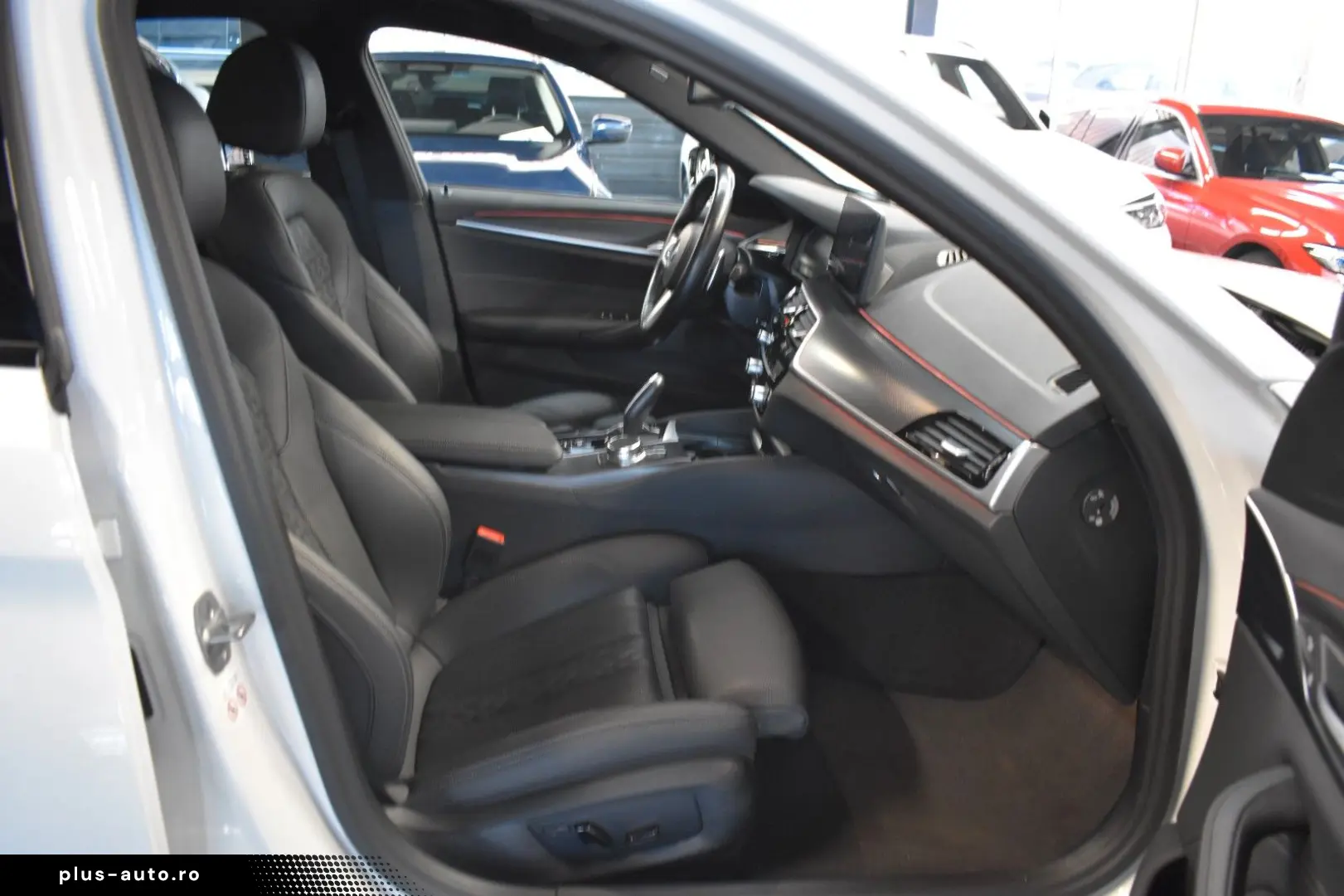 BMW 530 d xDrive M SPORT HEAD-UP LED ASSIST AHK SHZ