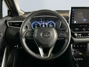 TOYOTA Corolla Cross Hybrid