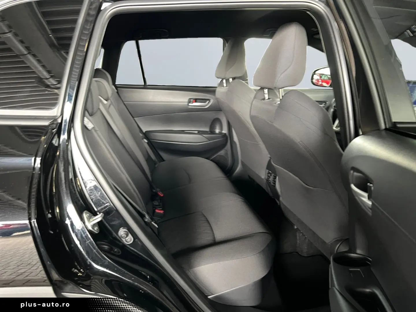 TOYOTA Corolla Cross Hybrid