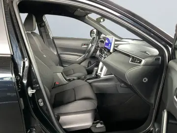 TOYOTA Corolla Cross Hybrid