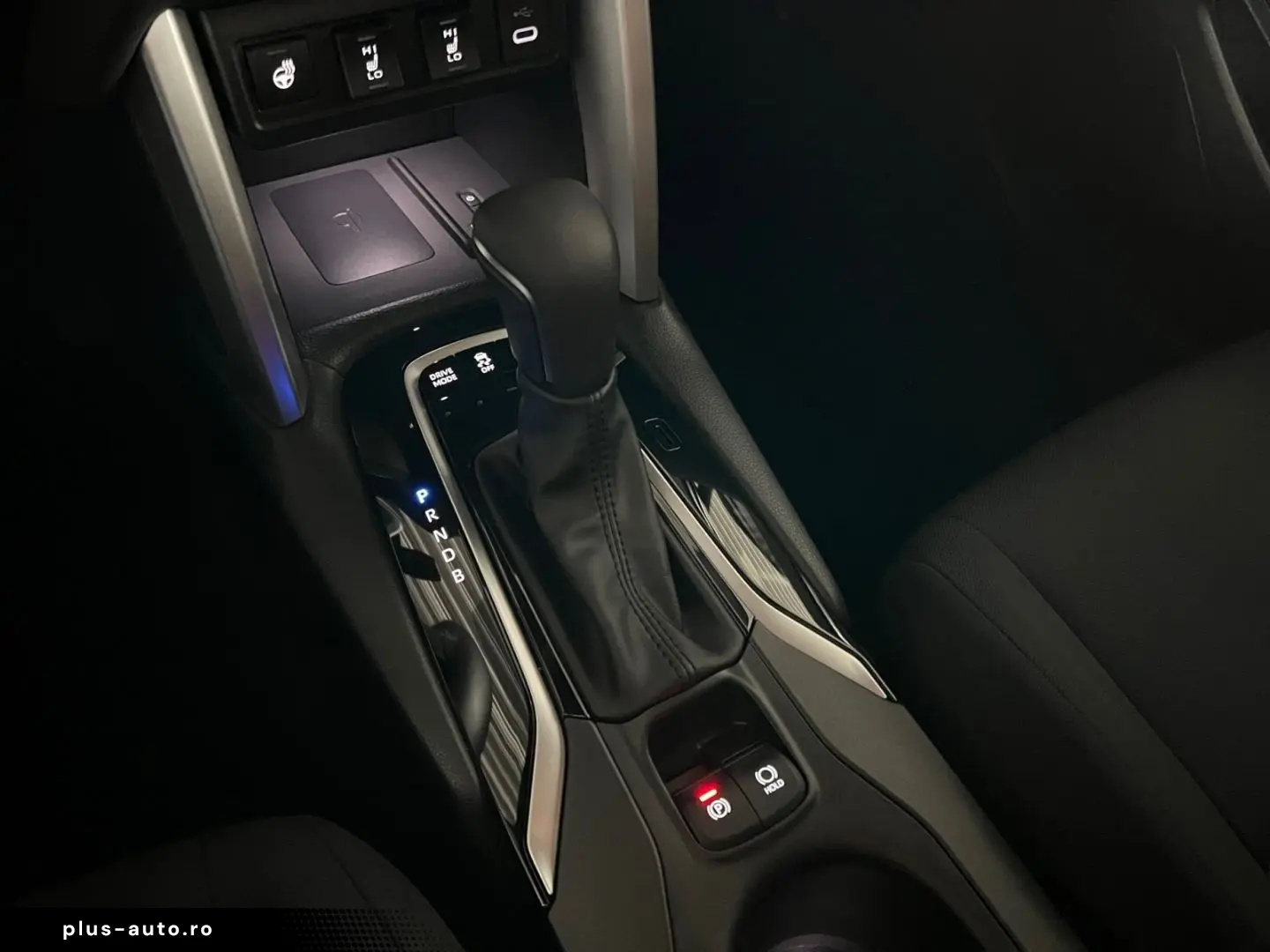 TOYOTA Corolla Cross Hybrid