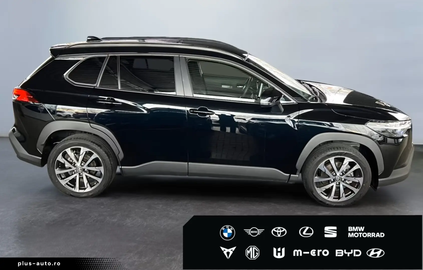 TOYOTA Corolla Cross Hybrid