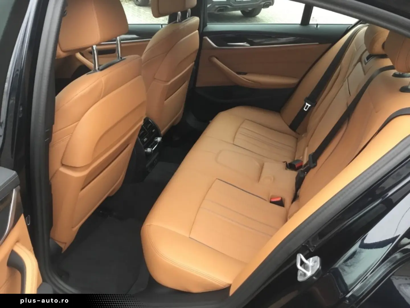 BMW 530 d xDrive Lim M-Sport HUD Navi Leder MemSitze