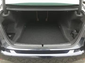 BMW 530 d xDrive Lim M-Sport HUD Navi Leder MemSitze