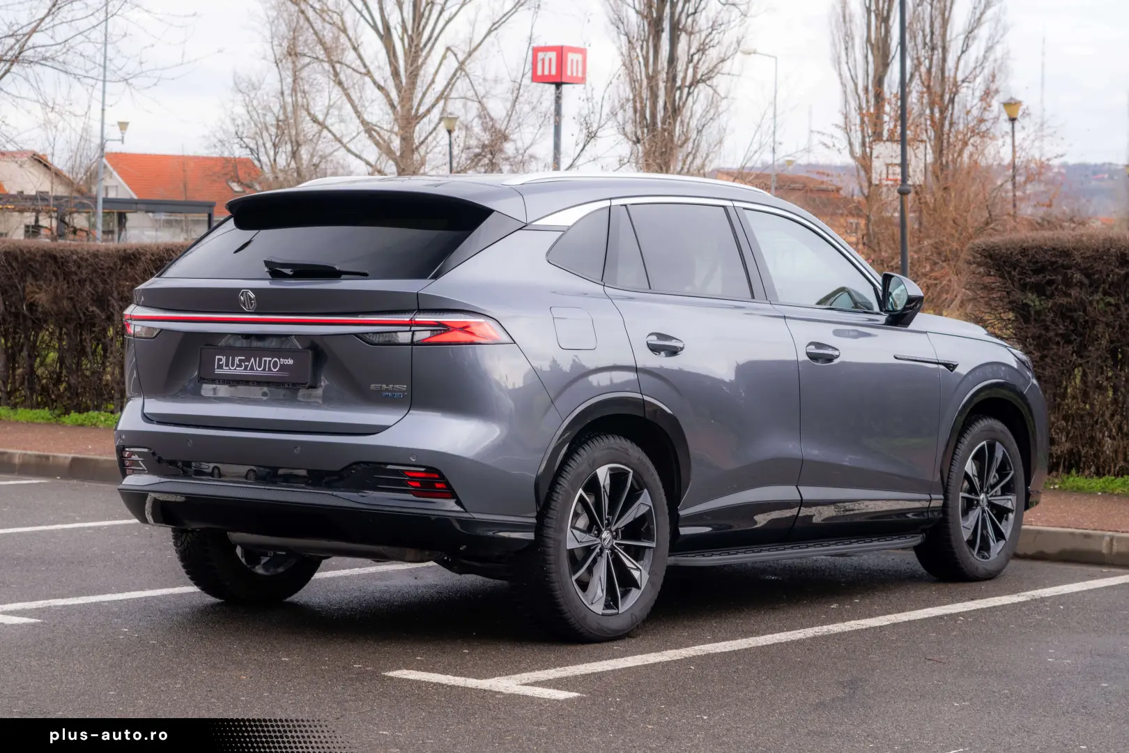 MG EHS PHEV Exclusive