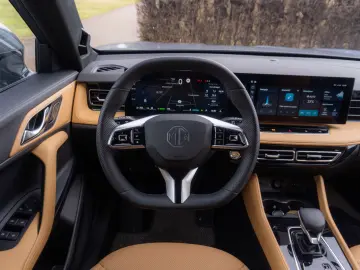 MG EHS PHEV Exclusive