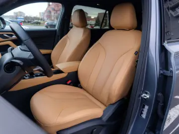 MG EHS PHEV Exclusive