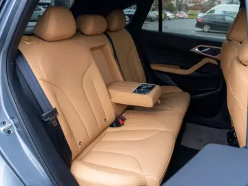 MG EHS PHEV Exclusive