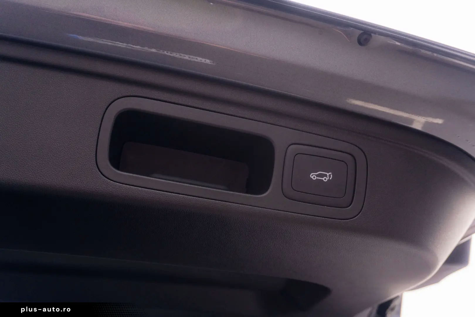 MG EHS PHEV Exclusive