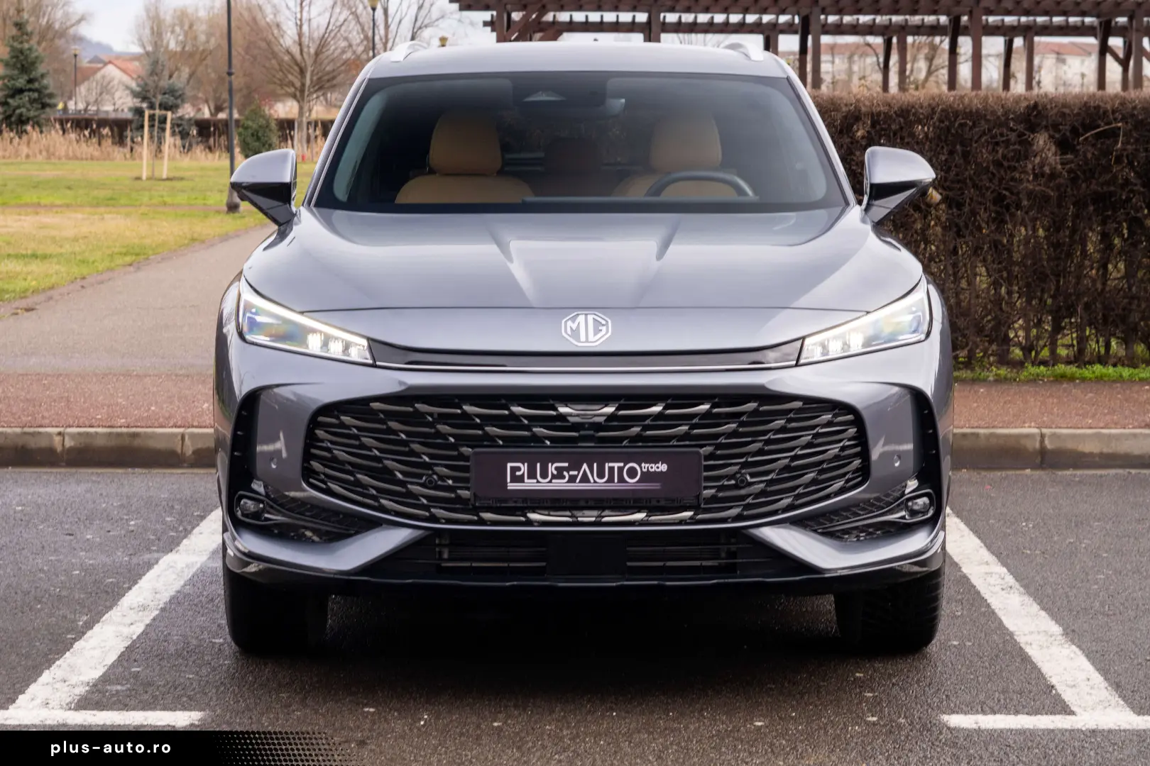 MG EHS PHEV Exclusive