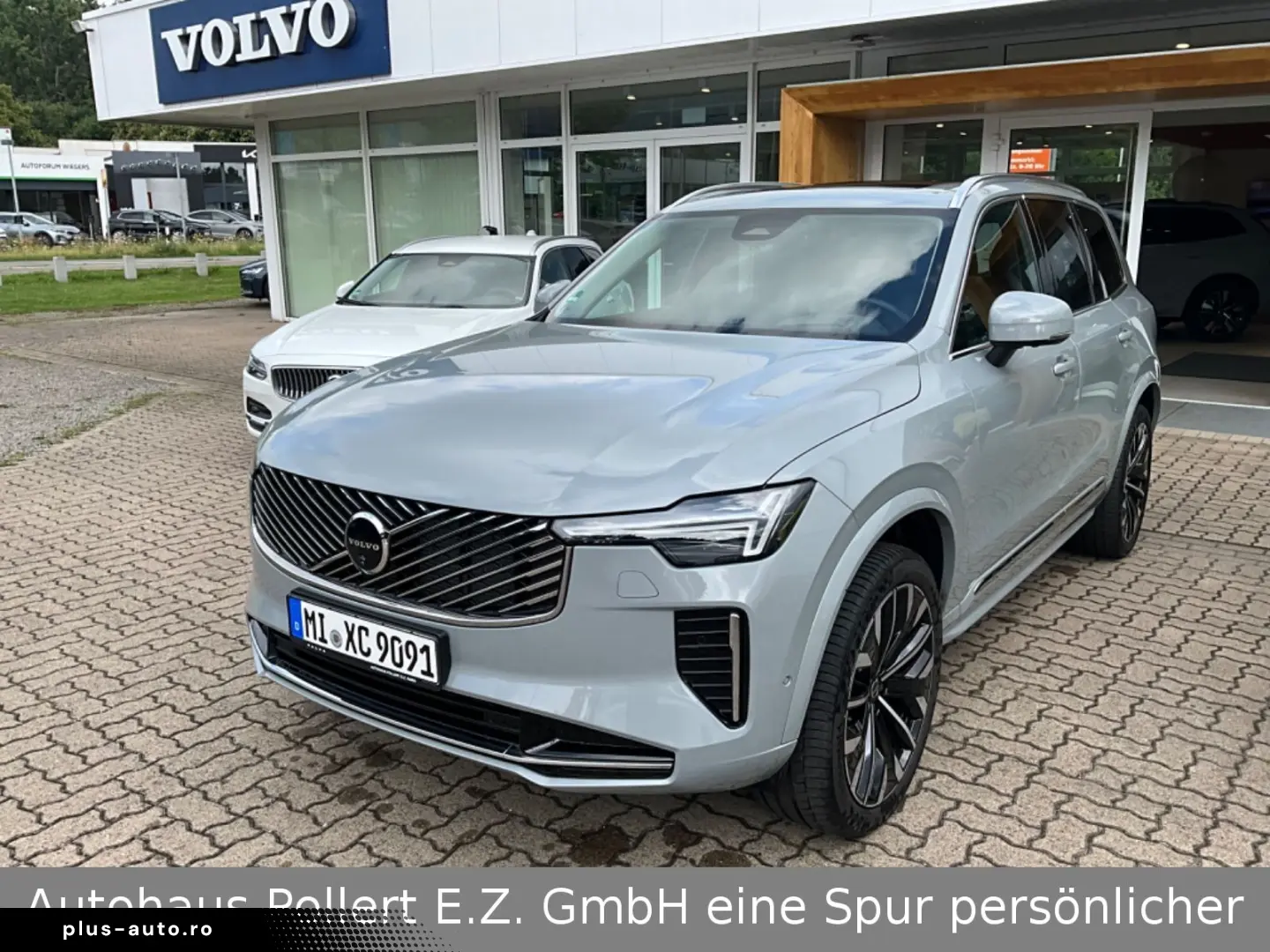 VOLVO XC90 Ultra Bright AWD