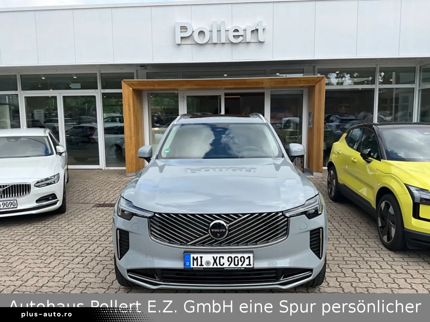 VOLVO XC90 Ultra Bright AWD