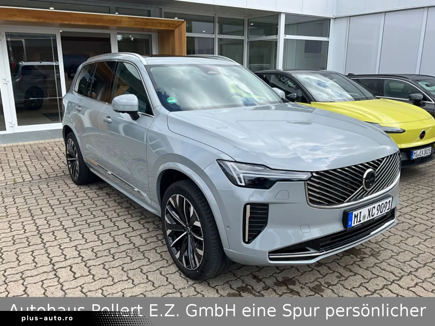 VOLVO XC90 Ultra Bright AWD