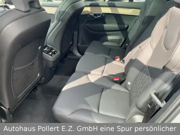 VOLVO XC90 Ultra Bright AWD