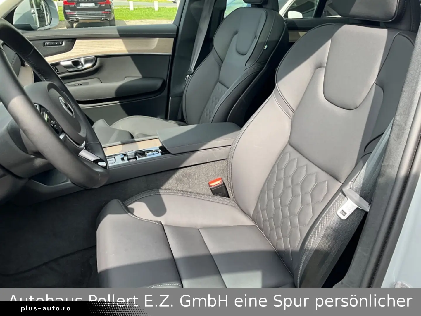 VOLVO XC90 Ultra Bright AWD