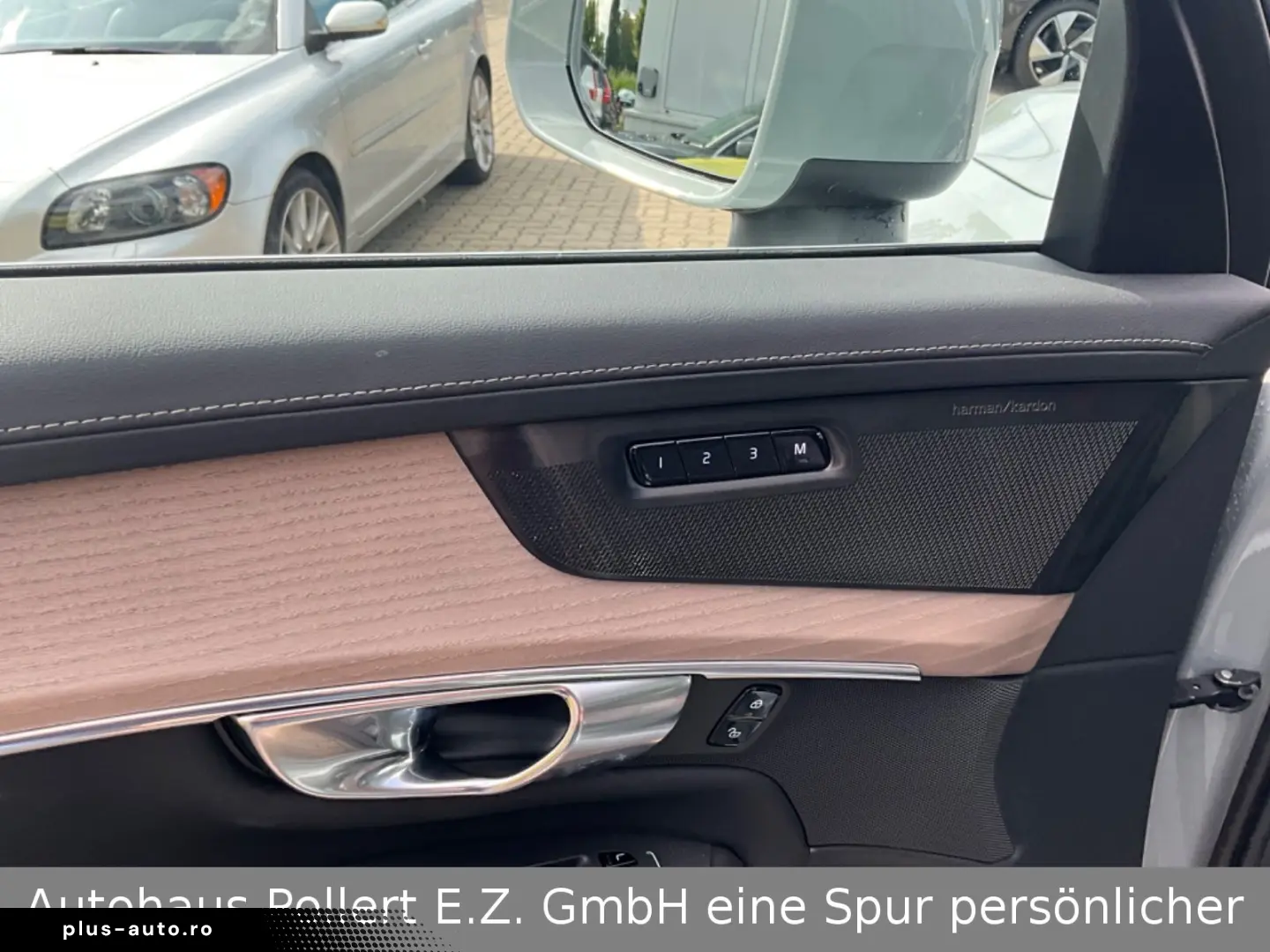 VOLVO XC90 Ultra Bright AWD