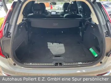 VOLVO XC90 Ultra Bright AWD