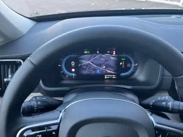 VOLVO XC90 T8 Plug-in Hybrid Plus Bright