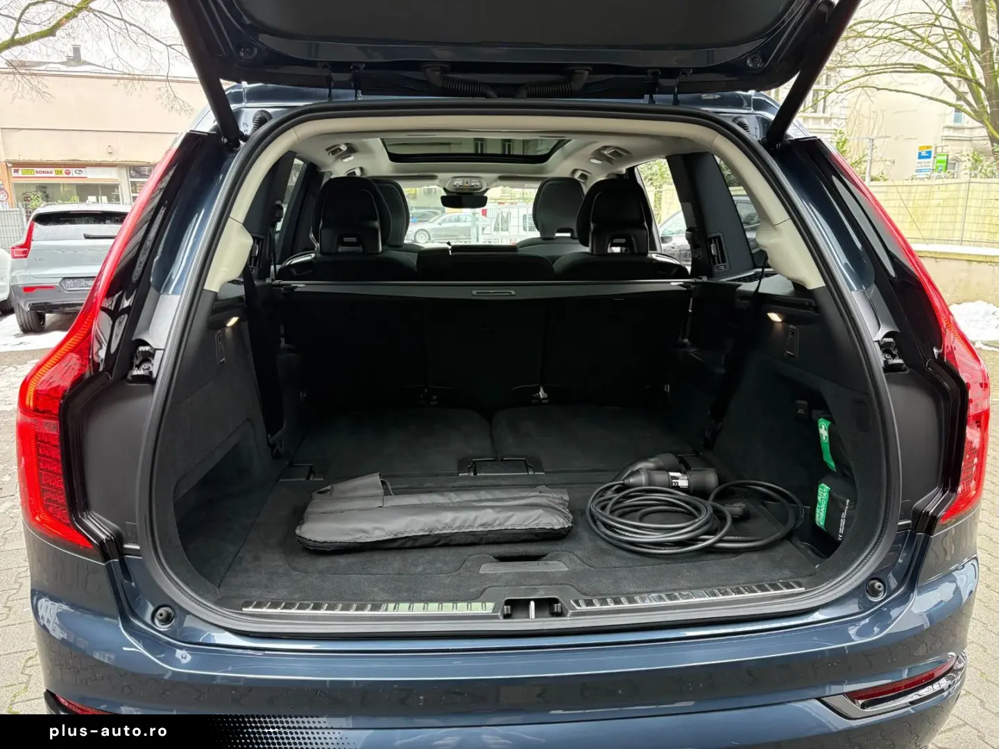 VOLVO XC90 T8 Facelift Plus Dark