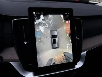 VOLVO XC90 T8 Facelift Plus Dark