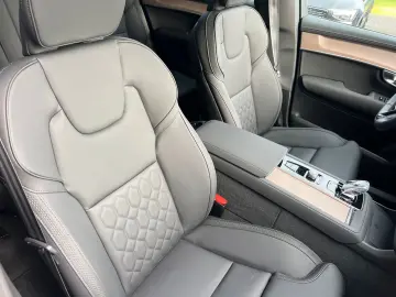 VOLVO XC90 T8 AWD Plus Bright Facelift