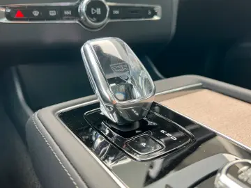 VOLVO XC90 T8 AWD Plus Bright Facelift