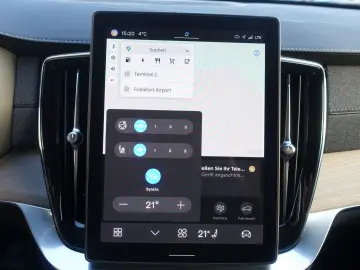 VOLVO XC90 Plus  T8 AWD Plug-in hybrid