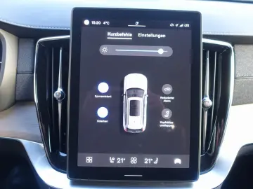 VOLVO XC90 Plus  T8 AWD Plug-in hybrid