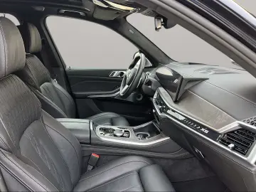 BMW X5 xDrive50e M Sport Bowers & Wilkins AHK LED