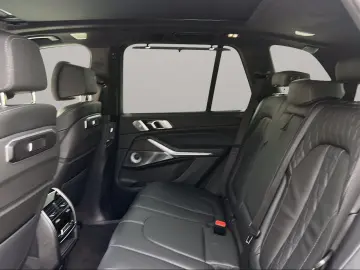 BMW X5 xDrive50e M Sport Bowers & Wilkins AHK LED
